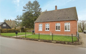 Awesome Home In Bogø By With Kitchen, Bogø By